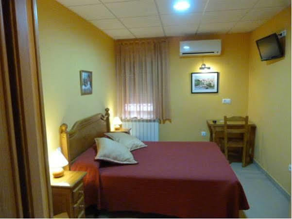 Hostal Mirador De Ávila Eksteriør billede